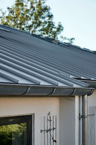 Steel profiles replace fibre cement, Jørgen Sonnesvej 31, 9000 Aalborg